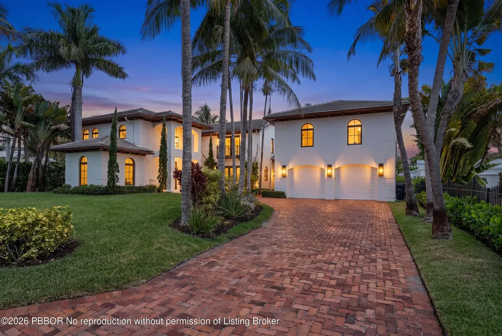 257 E Lakewood Road West Palm Beach FL 33405