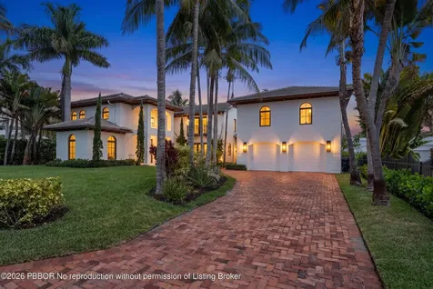 257 E Lakewood Road West Palm Beach FL 33405