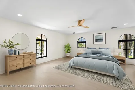 257 E Lakewood Road West Palm Beach FL 33405