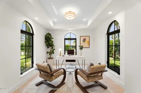 257 E Lakewood Road West Palm Beach FL 33405