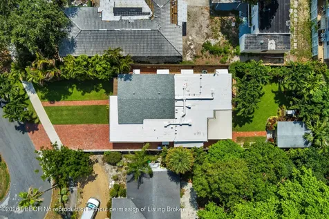 326 Marlborough Place West Palm Beach FL 33405