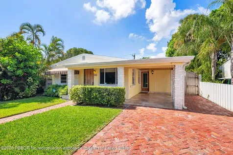 326 Marlborough Place West Palm Beach FL 33405