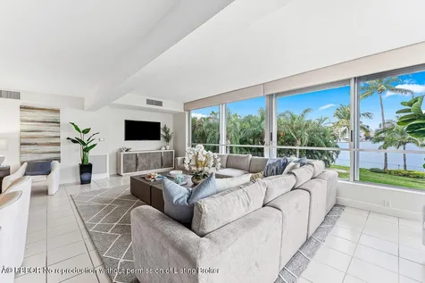 44 Cocoanut Row Palm Beach FL 33480