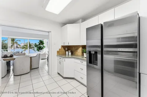 44 Cocoanut Row Palm Beach FL 33480