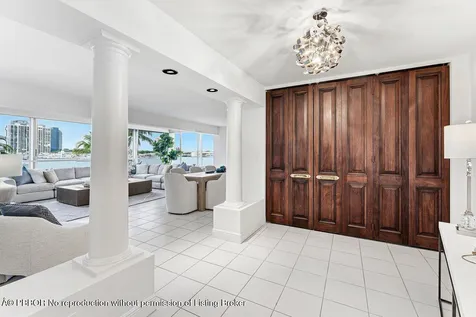 44 Cocoanut Row Palm Beach FL 33480