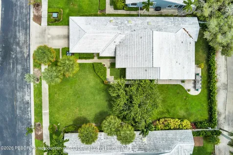 2402 Saratoga Bay Drive West Palm Beach FL 33409