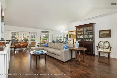 2402 Saratoga Bay Drive West Palm Beach FL 33409