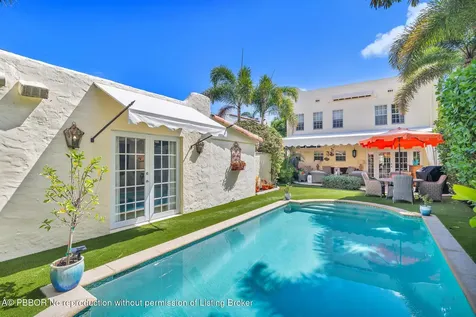 3213 Vincent Road West Palm Beach FL 33405