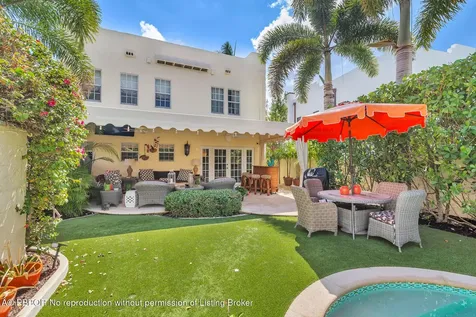 3213 Vincent Road West Palm Beach FL 33405