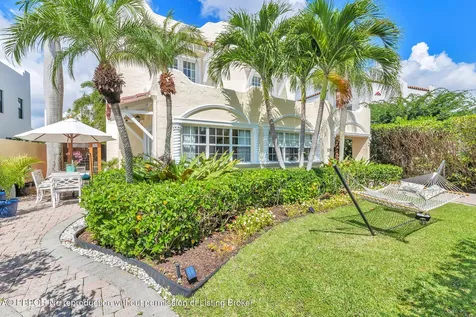 3213 Vincent Road West Palm Beach FL 33405