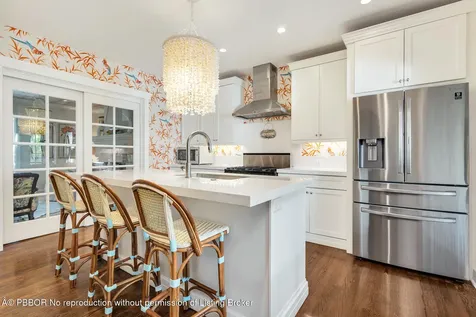 3213 Vincent Road West Palm Beach FL 33405