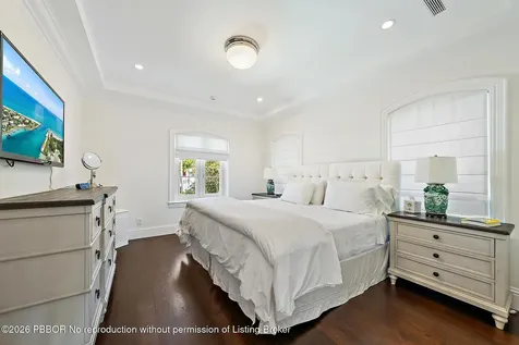 210 Emerald Lane Palm Beach FL 33480