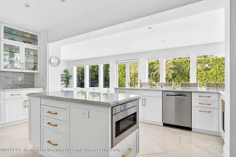 107 E Inlet Drive Palm Beach FL 33480
