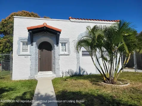 933 37th Street West Palm Beach FL 33407