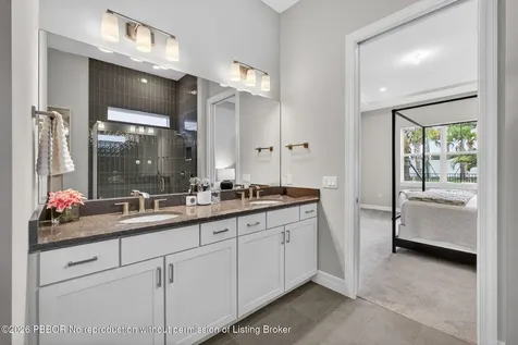 10546 Northbrook Circle Palm Beach Gardens FL 33412
