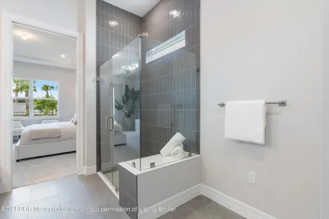 10546 Northbrook Circle Palm Beach Gardens FL 33412