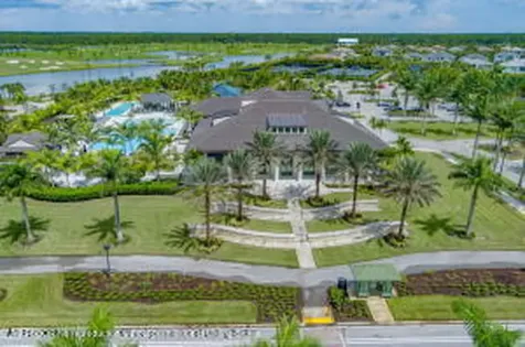10546 Northbrook Circle Palm Beach Gardens FL 33412