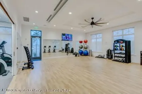 10546 Northbrook Circle Palm Beach Gardens FL 33412