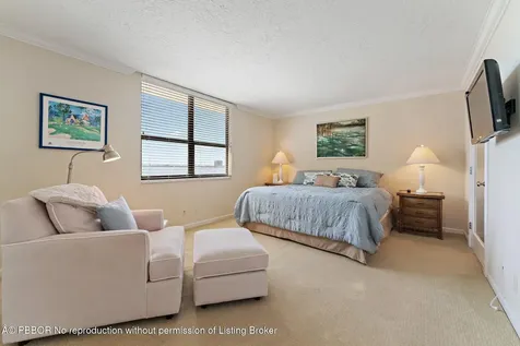 5480 N Ocean Drive Riviera Beach FL 33404