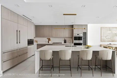 2200 Pga Boulevard Palm Beach Gardens FL 33408