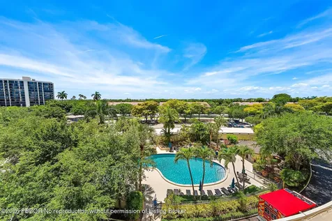 2450 Presidential Way West Palm Beach FL 33401