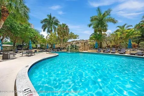 2450 Presidential Way West Palm Beach FL 33401