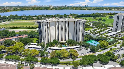 2450 Presidential Way West Palm Beach FL 33401