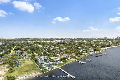 3109 Washington Road West Palm Beach FL 33405