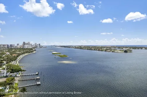 3109 Washington Road West Palm Beach FL 33405