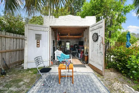 2118 Florida Avenue West Palm Beach FL 33401