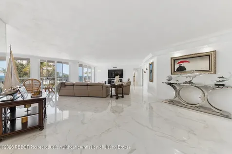 3546 S Ocean Boulevard South Palm Beach FL 33480