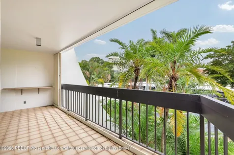 2000 Presidential Way West Palm Beach FL 33401