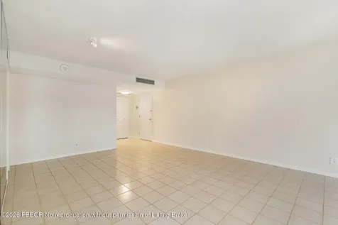 2000 Presidential Way West Palm Beach FL 33401