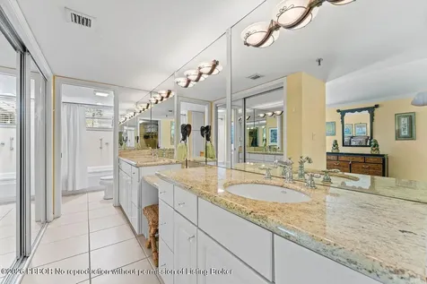 372 Golfview Road North Palm Beach FL 33408
