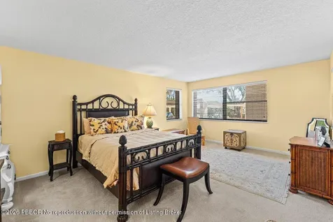 372 Golfview Road North Palm Beach FL 33408