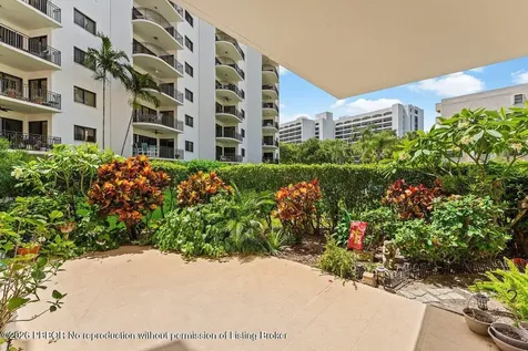 372 Golfview Road North Palm Beach FL 33408