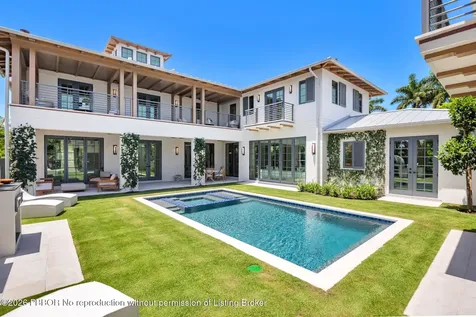 125 Worth Court N West Palm Beach FL 33405