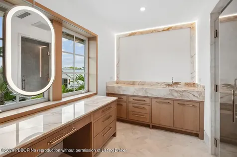 125 Worth Court N West Palm Beach FL 33405