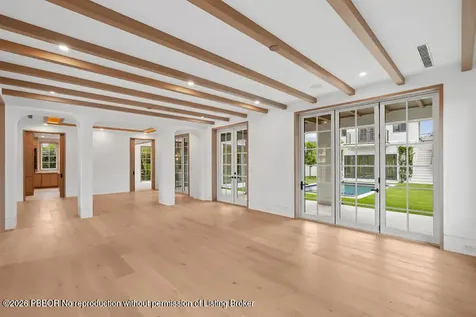 125 Worth Court N West Palm Beach FL 33405