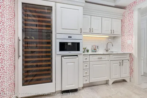 9 Via Vizcaya Palm Beach FL 33480