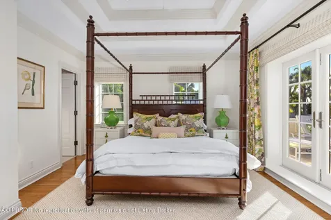 9 Via Vizcaya Palm Beach FL 33480