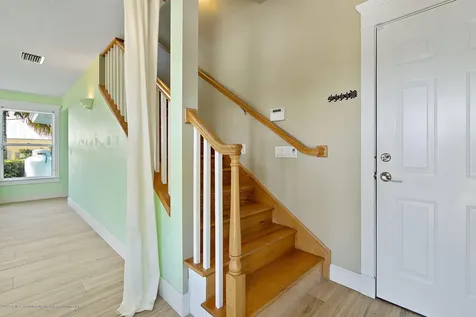 4492 NE Skyline Drive Jensen Beach FL 34957