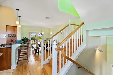 4492 NE Skyline Drive Jensen Beach FL 34957
