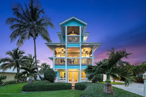 4492 NE Skyline Drive Jensen Beach FL 34957