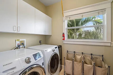 4492 NE Skyline Drive Jensen Beach FL 34957