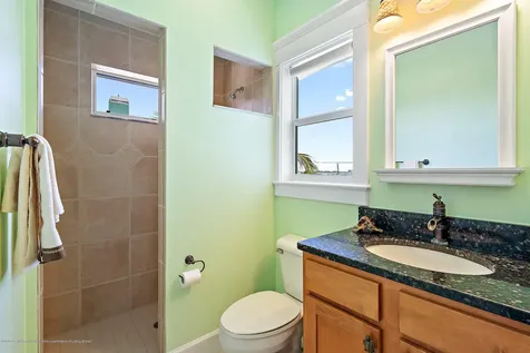 4492 NE Skyline Drive Jensen Beach FL 34957