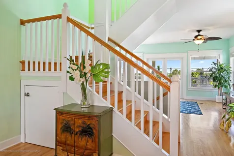 4492 NE Skyline Drive Jensen Beach FL 34957