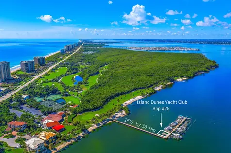 4492 NE Skyline Drive Jensen Beach FL 34957