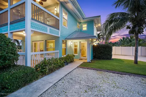 4492 NE Skyline Drive Jensen Beach FL 34957