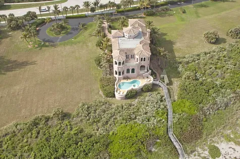 1025 NE Doubloon Drive Stuart FL 34996